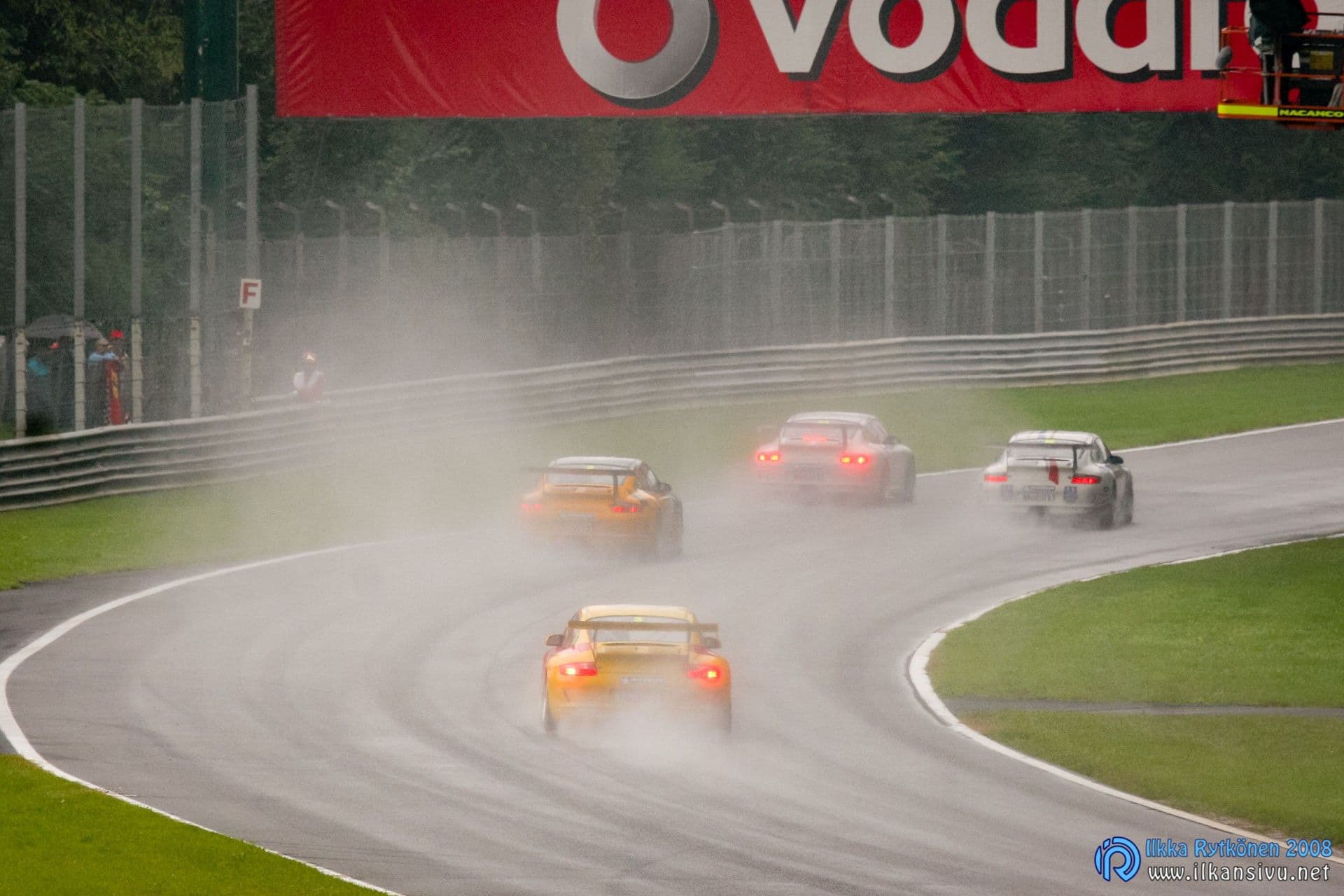 Autot curva grandessa