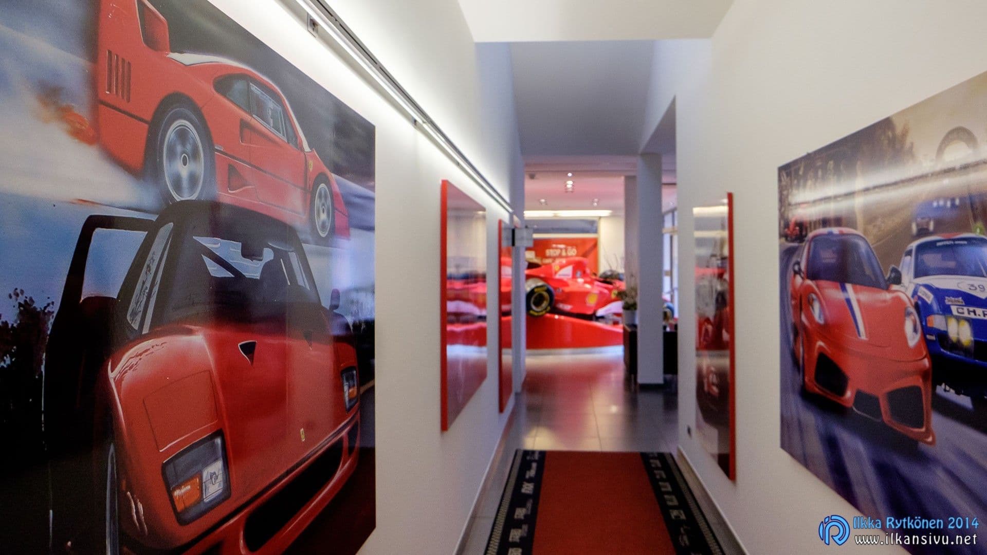 Hotell Maranello Village, 18 mm, 1/100 s, ƒ/4, ISO 5000 (XF18-55mmF2.8-4 R LM OIS)