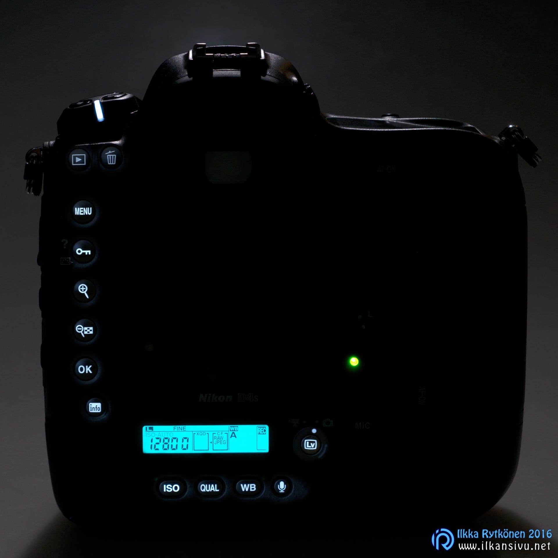 Nikon D4S