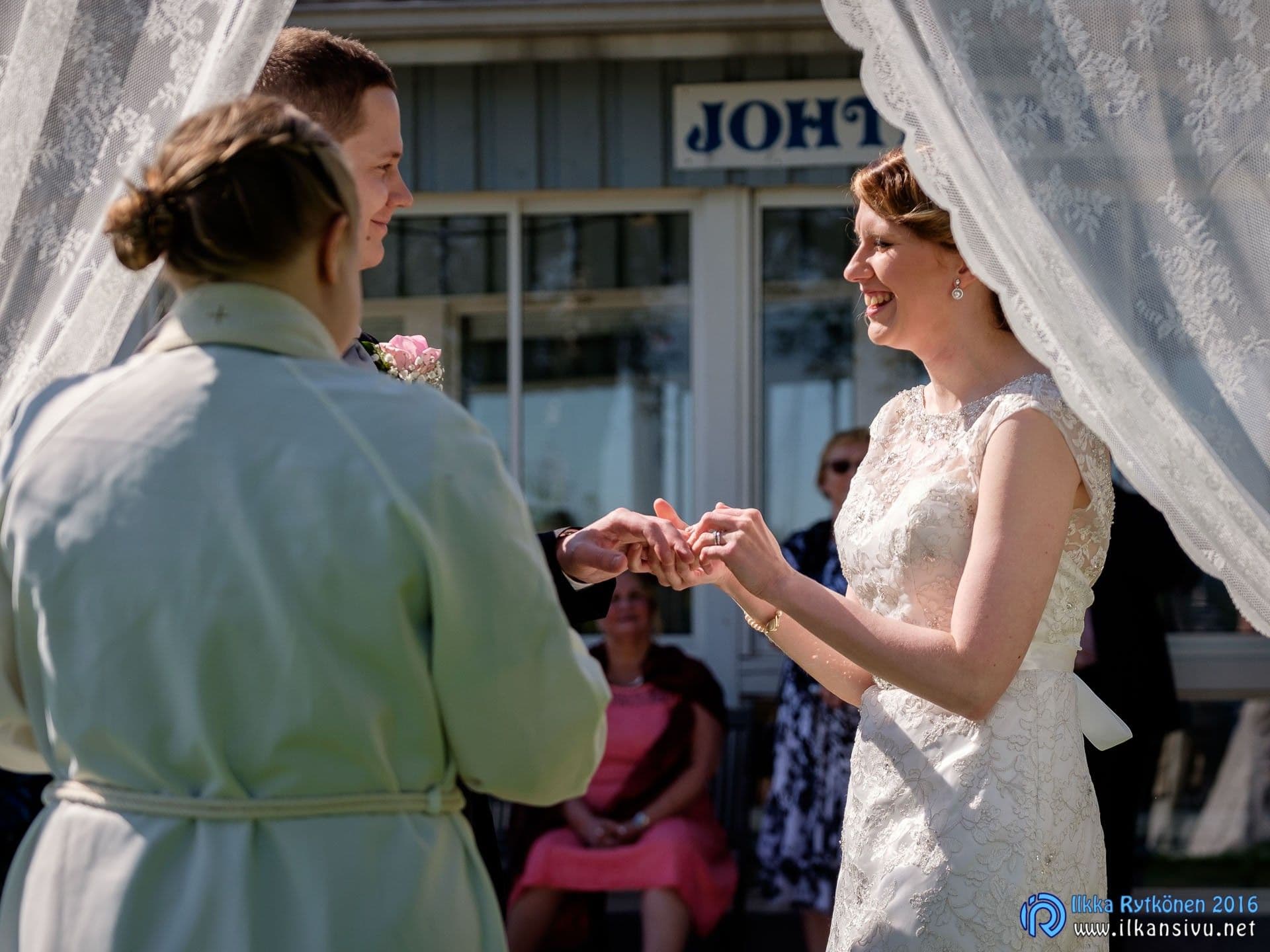 Wedding photograph from Emilia & Jussi, image 21