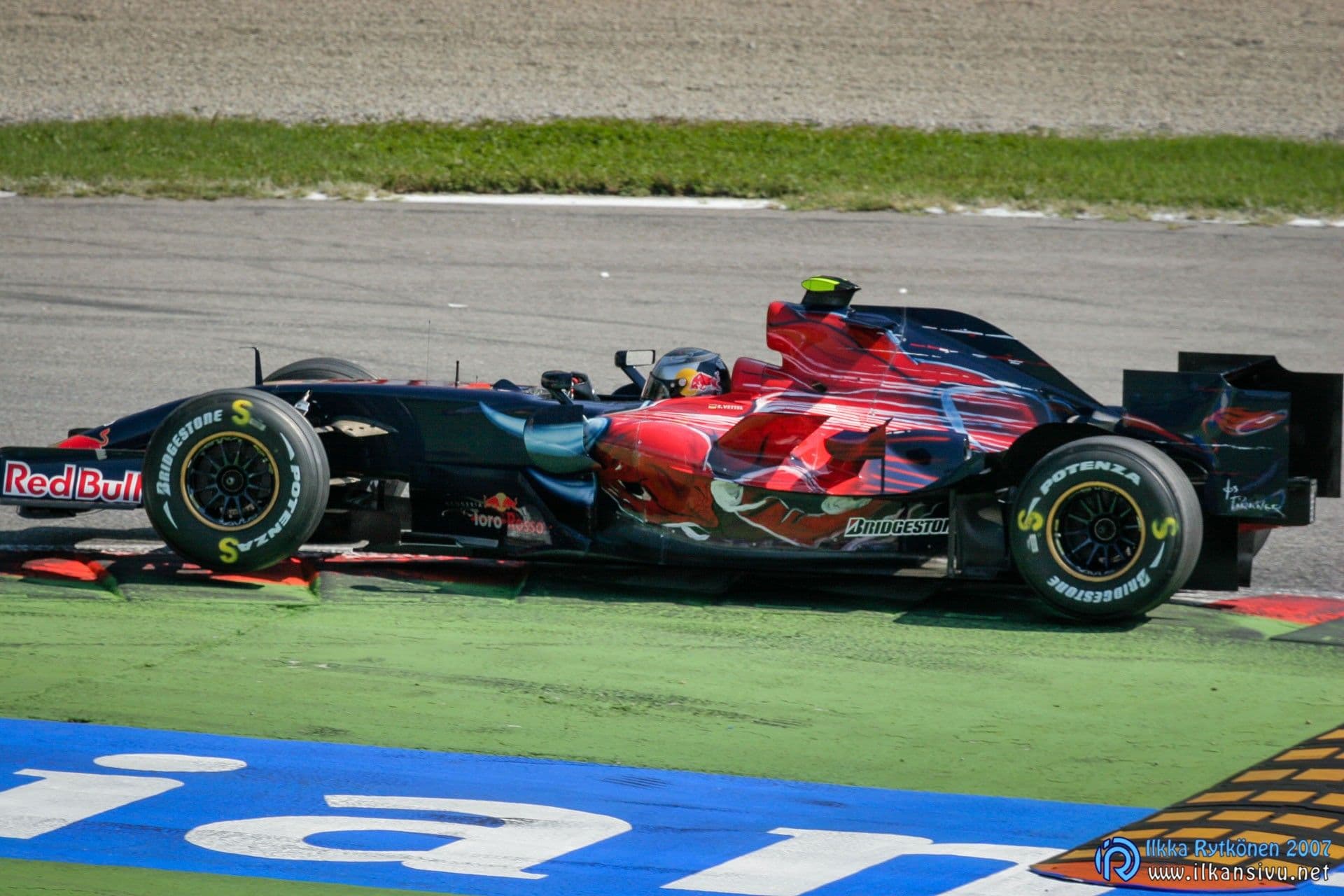 F1 kisa: Sebastian Vettel, Toro Rosso Ferrari STR02
