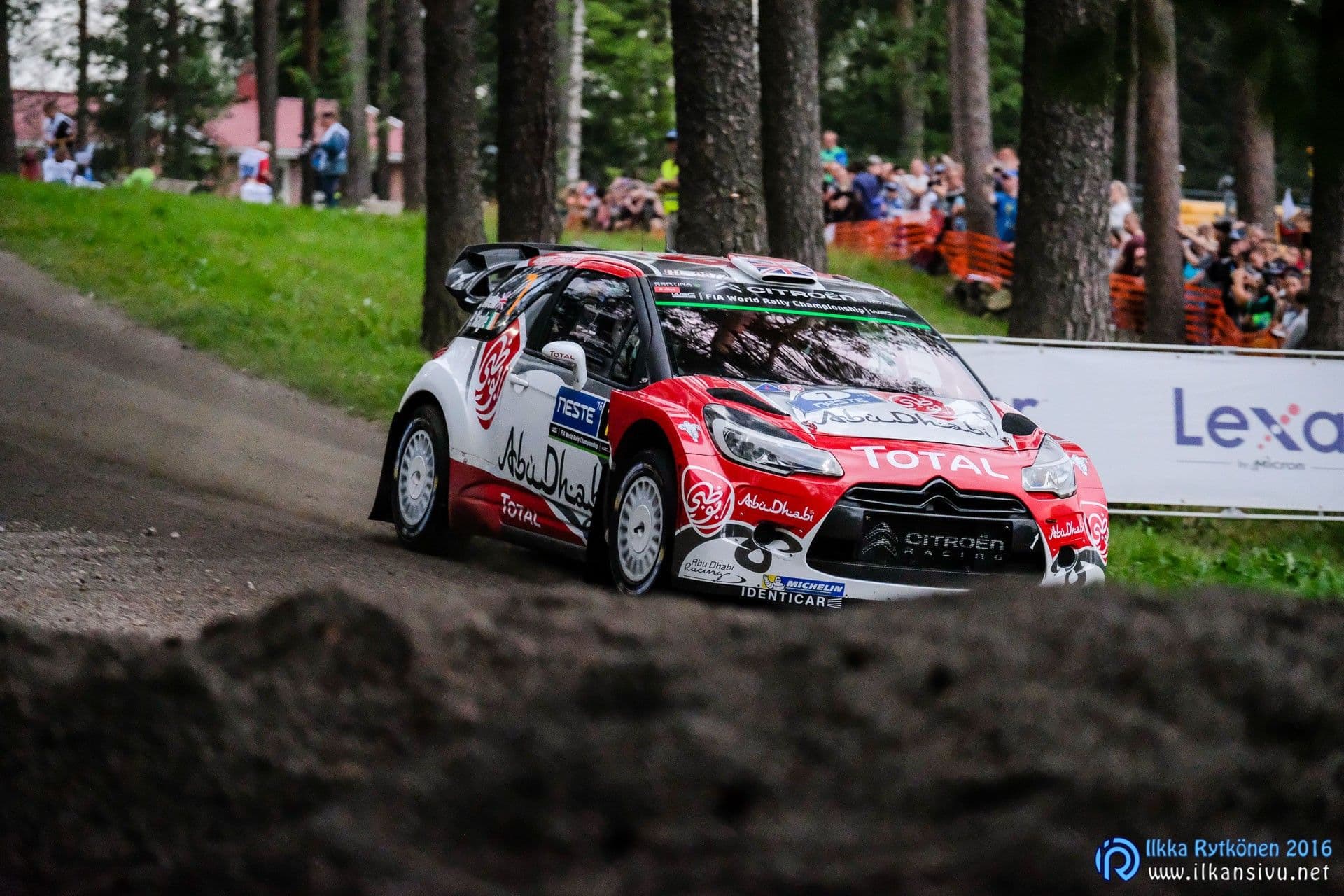 Kris Meeke, 102.2 mm, 1/800 s, ƒ/2.8, ISO 12800 (XF50-140mmF2.8 R LM OIS WR)