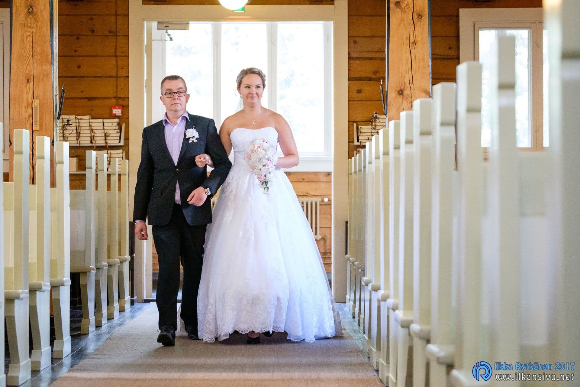 Wedding photograph from Jenni & Tomi, image 16