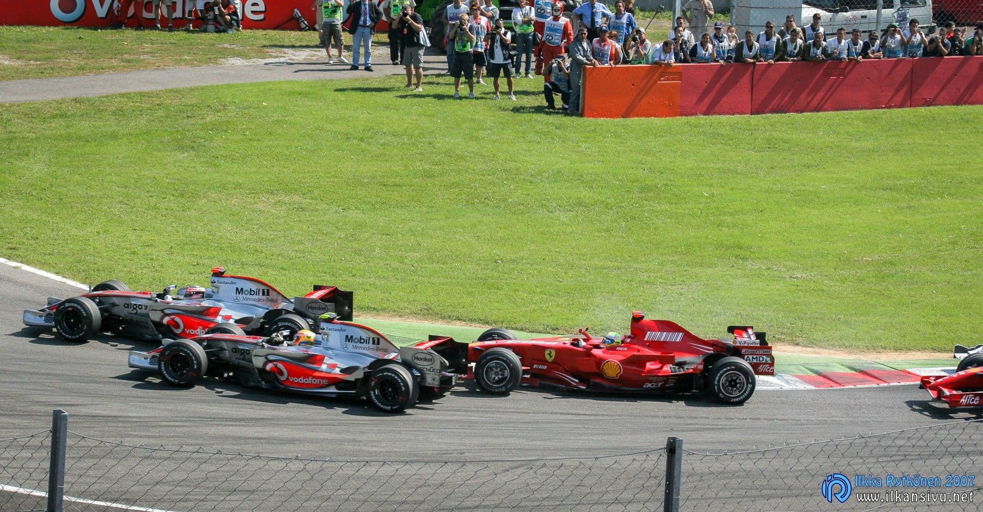 F1 kisa: Fernando Alonso vs. Lewis Hamilton vs. Felipe Massa