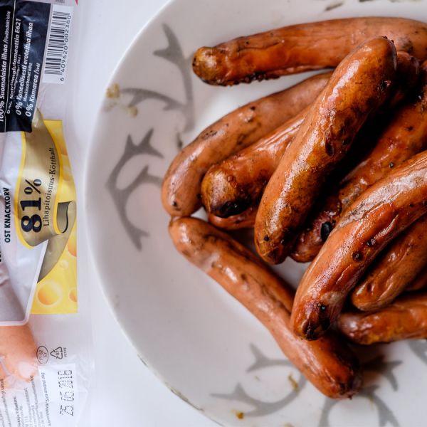 Kunnon Juustonakkimakkara