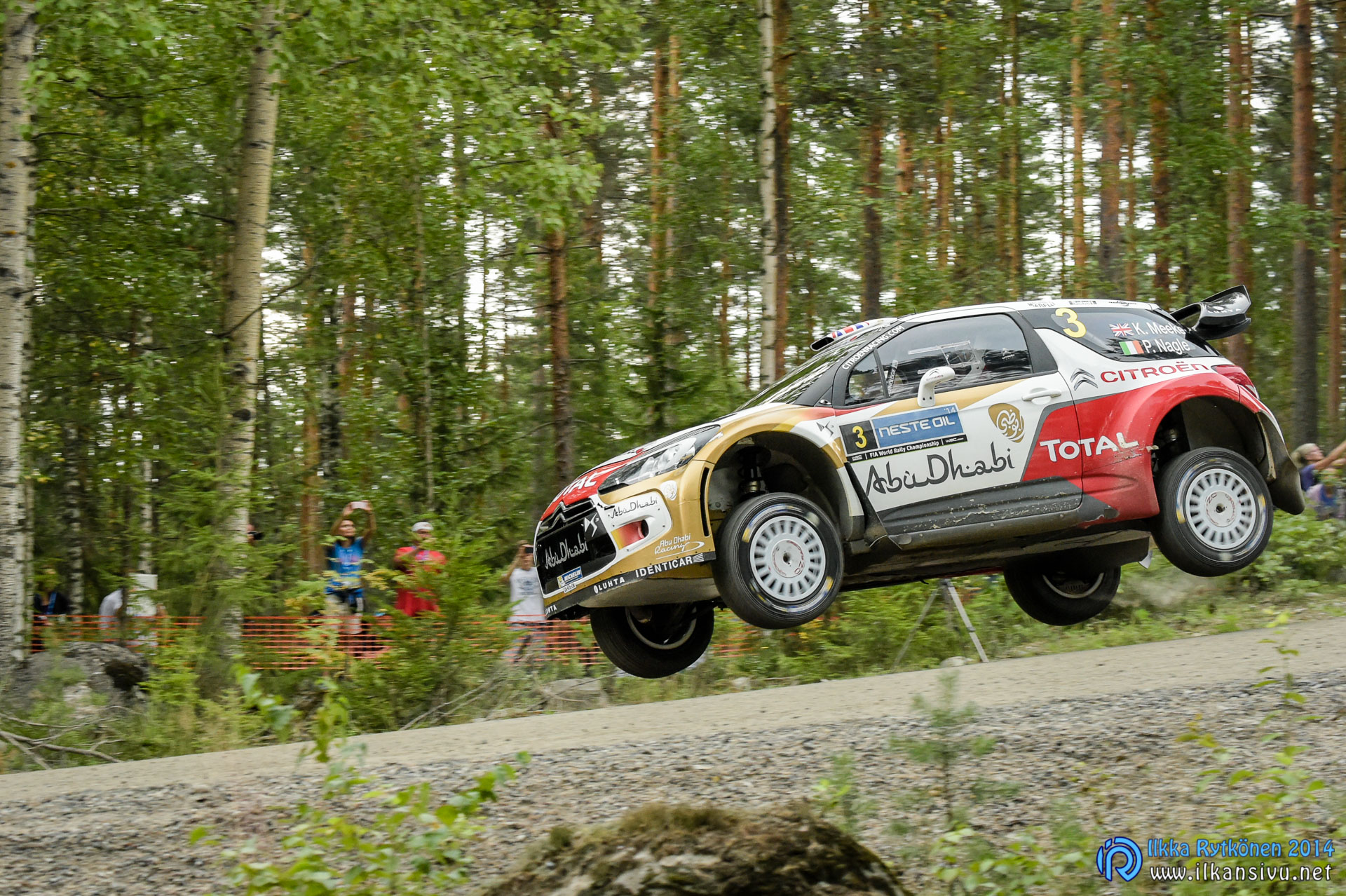 1/1250 s, f/7,1, ISO 5000, 80 mm ( AF-S Nikkor 80–400mm f/4.5-5.6G ED VR), Kris Meeke, Neste Oil Rally Finland 2014