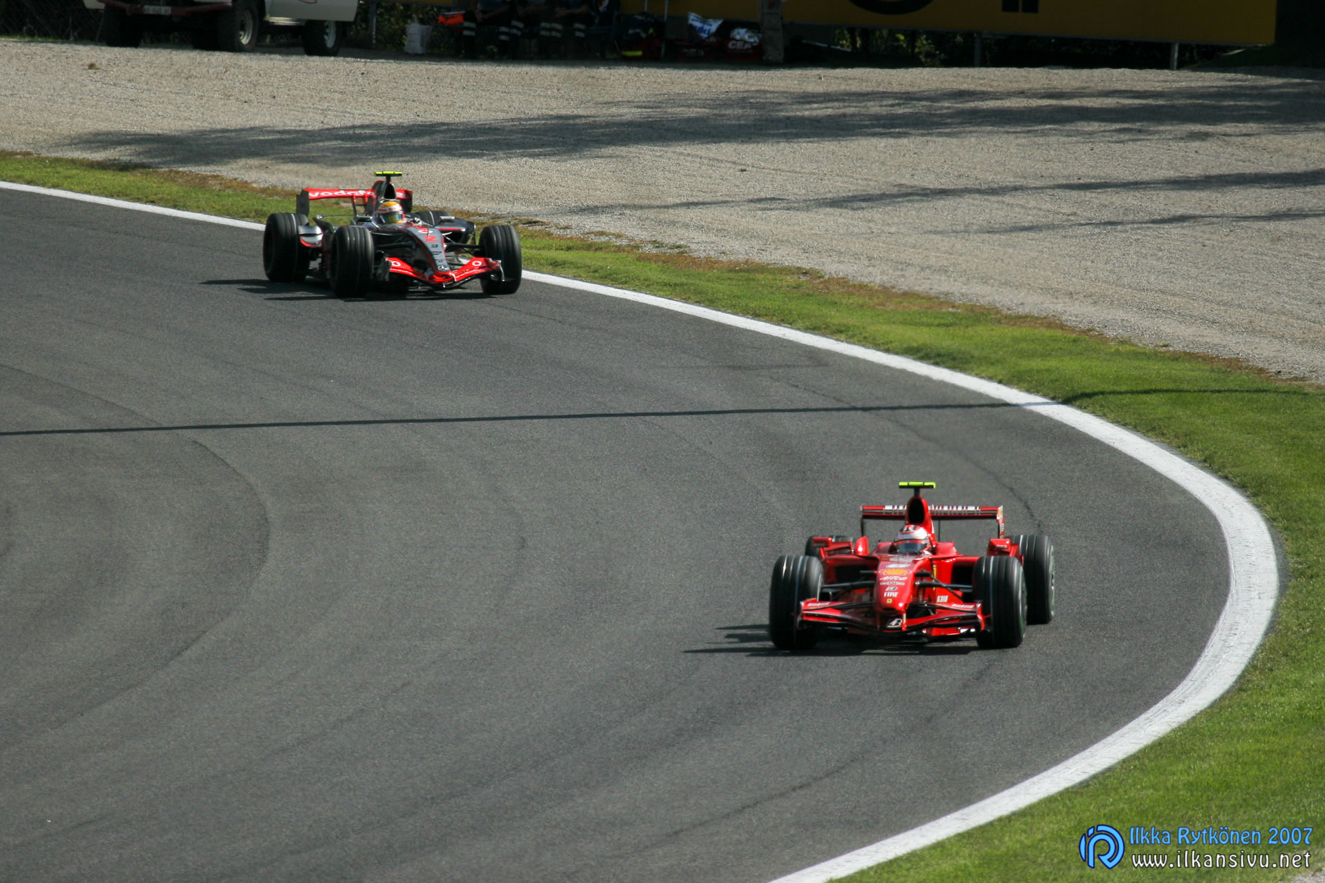 Harjoitus 2: Kimi Räikkönen vs. Lewis Hamilton